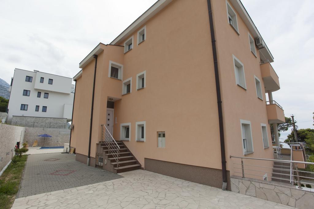 Apartments Damjanovic マカルスカ エクステリア 写真