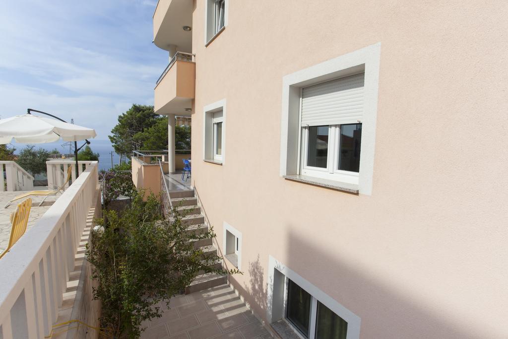 Apartments Damjanovic マカルスカ エクステリア 写真