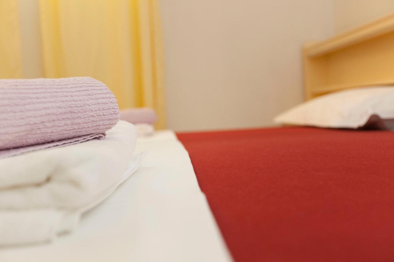 Apartments Damjanovic マカルスカ エクステリア 写真